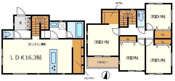 キッチン裏に大きなパンドリー