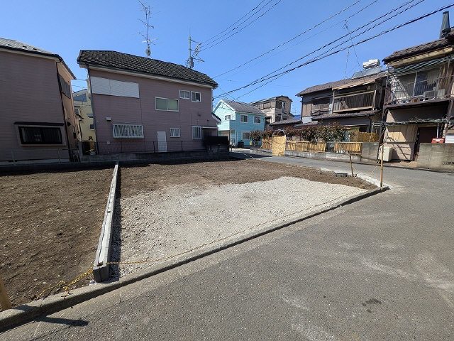 アルミ樹脂複合サッシ、断熱性能等級5、一次エネルギー等級6（ZEH水準）